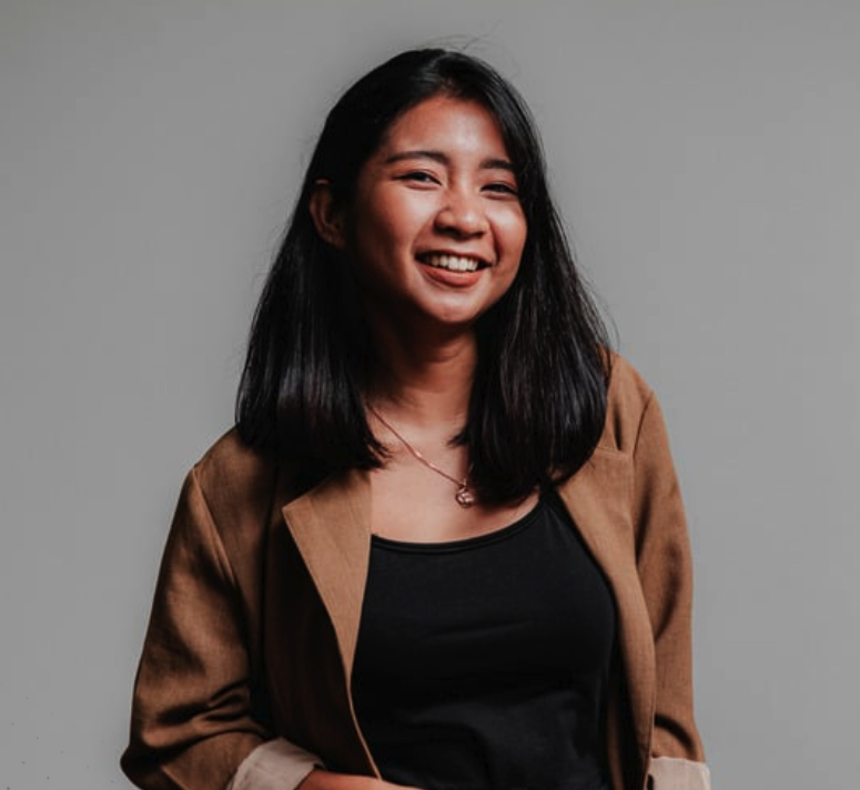 Chị Minh - Chủ cửa hàng thương mại điện tử